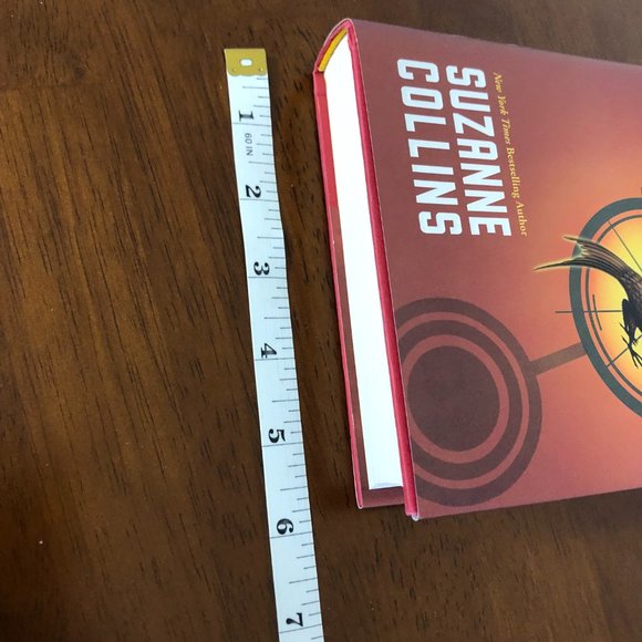 Catching Fire (The Hunger Games) Pre-Owned Book. - Picture 6 of 11